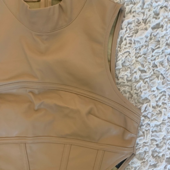 I AM GIA Evie top - Picture 4 of 6